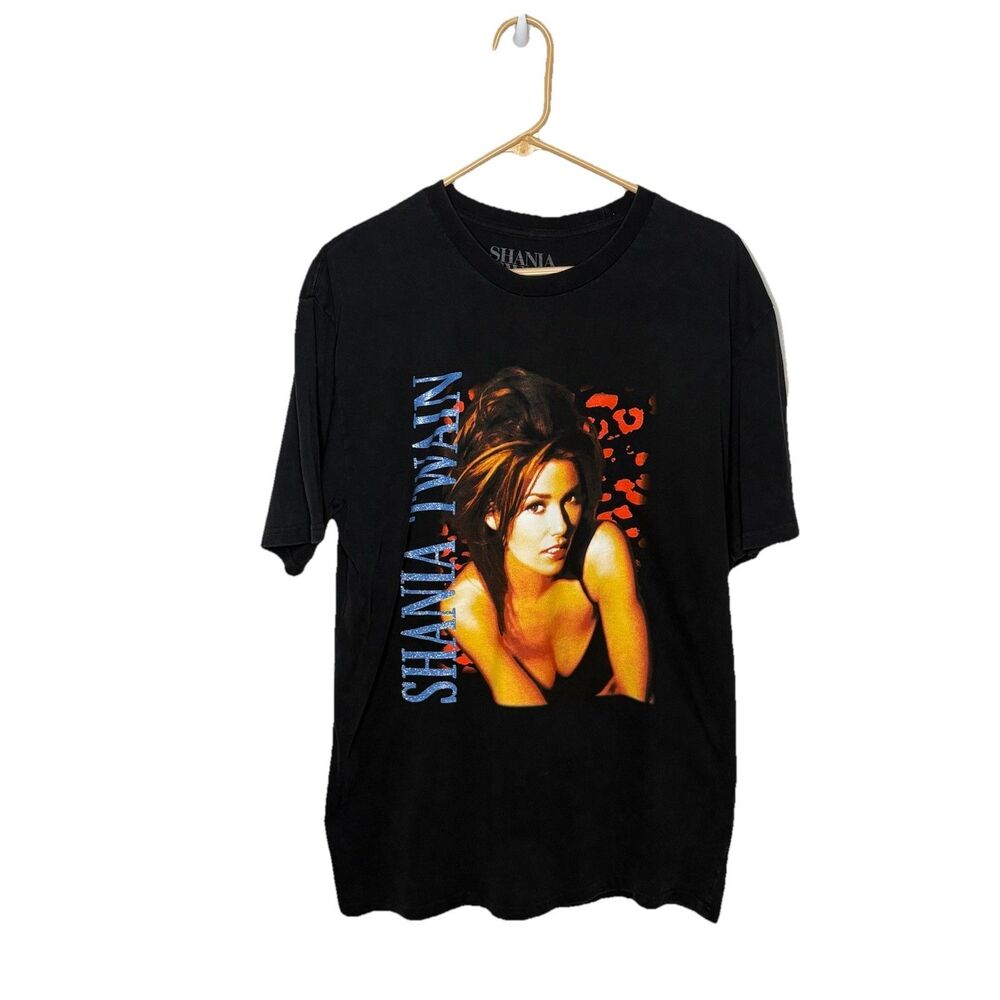 Shania Twain Portrait Black Short Sleeve Casual  T Shirt Unisex Size Large